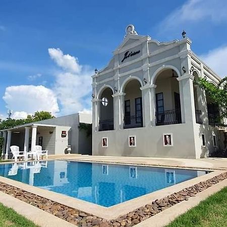 Je T'Aime Cafe & Villa Sing Buri Luaran gambar