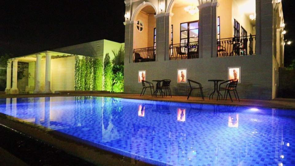 Je T'Aime Cafe & Villa Sing Buri Luaran gambar