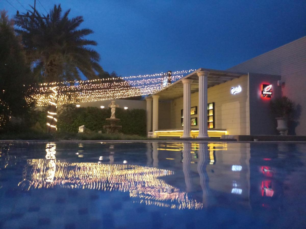 Je T'Aime Cafe & Villa Sing Buri Luaran gambar