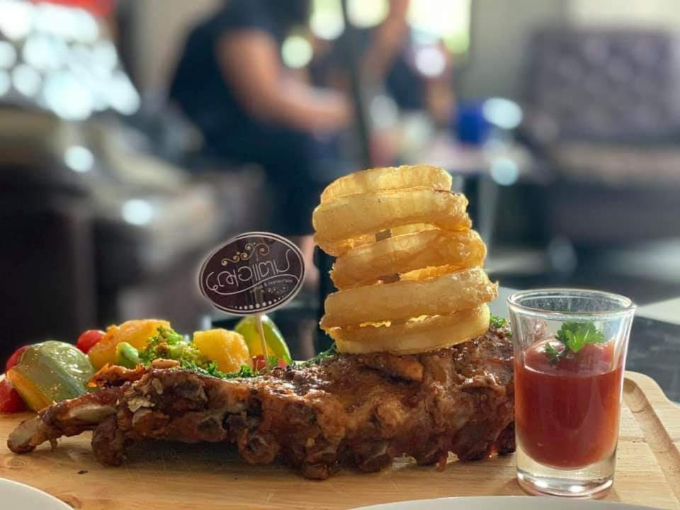 Je T'Aime Cafe & Villa Sing Buri Luaran gambar