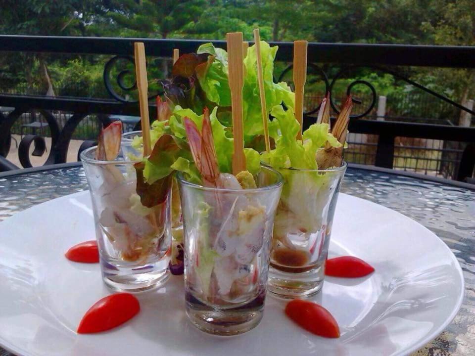 Je T'Aime Cafe & Villa Sing Buri Luaran gambar