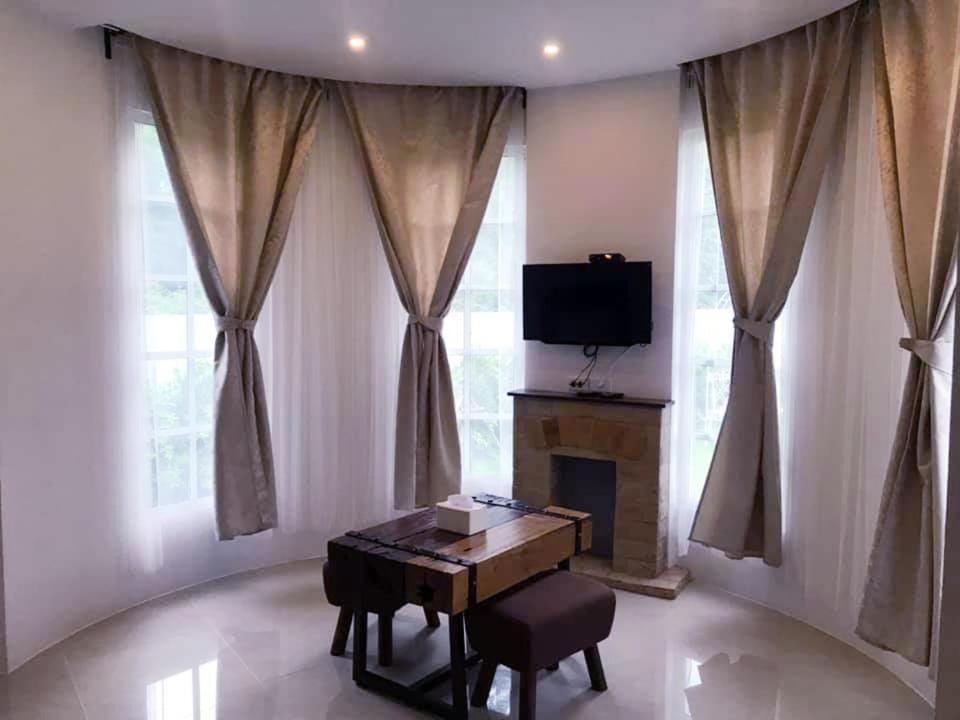 Je T'Aime Cafe & Villa Sing Buri Luaran gambar