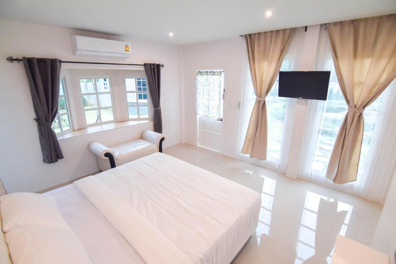 Je T'Aime Cafe & Villa Sing Buri Luaran gambar