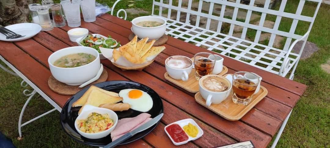 Je T'Aime Cafe & Villa Sing Buri Luaran gambar